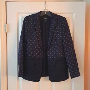 Club Monaco navy blazer in size 4